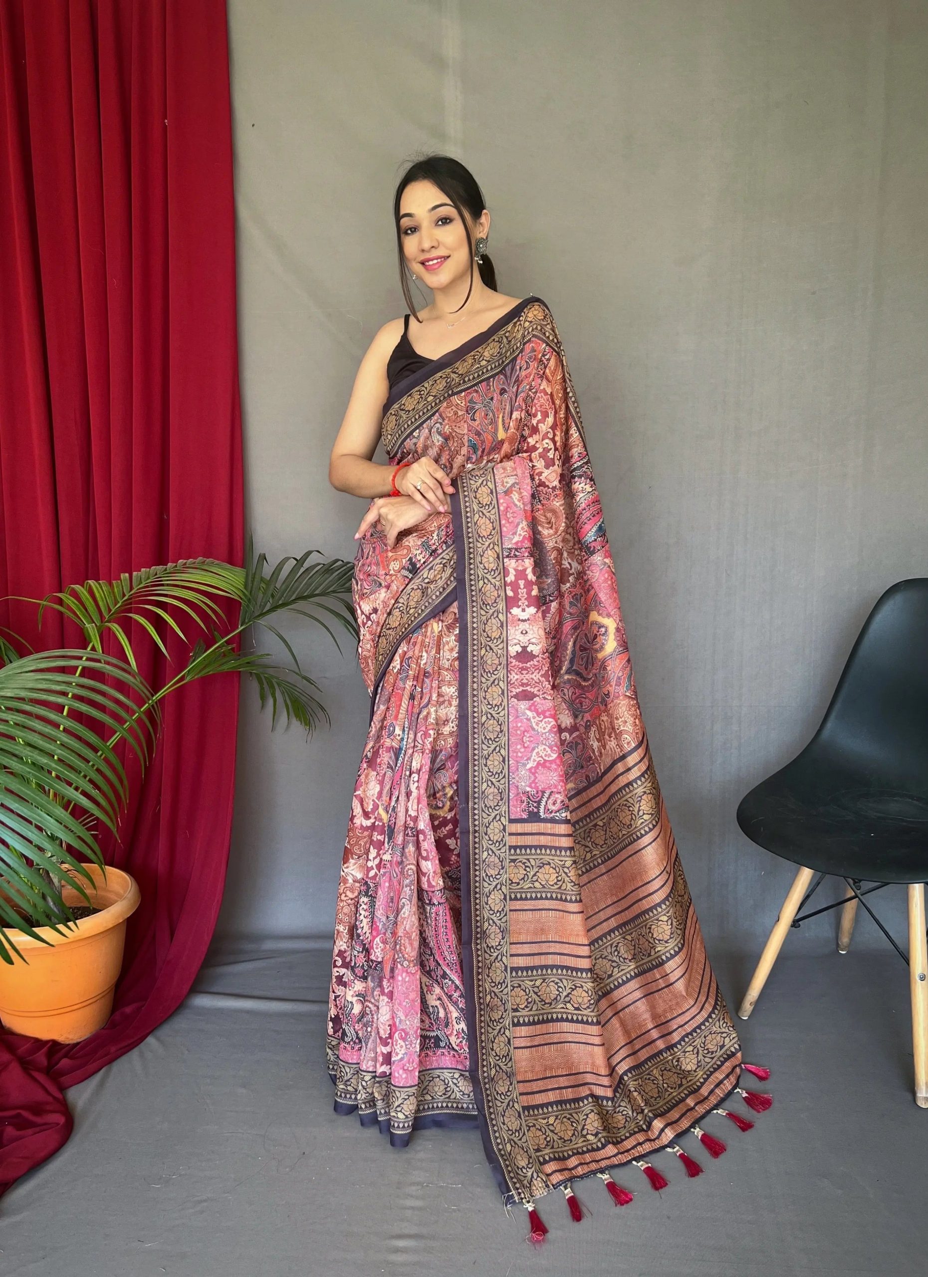 Unveiling the Enchanting Allure of Ajrakh Sarees 6 Unveiling the Enchanting Allure of Ajrakh Sarees