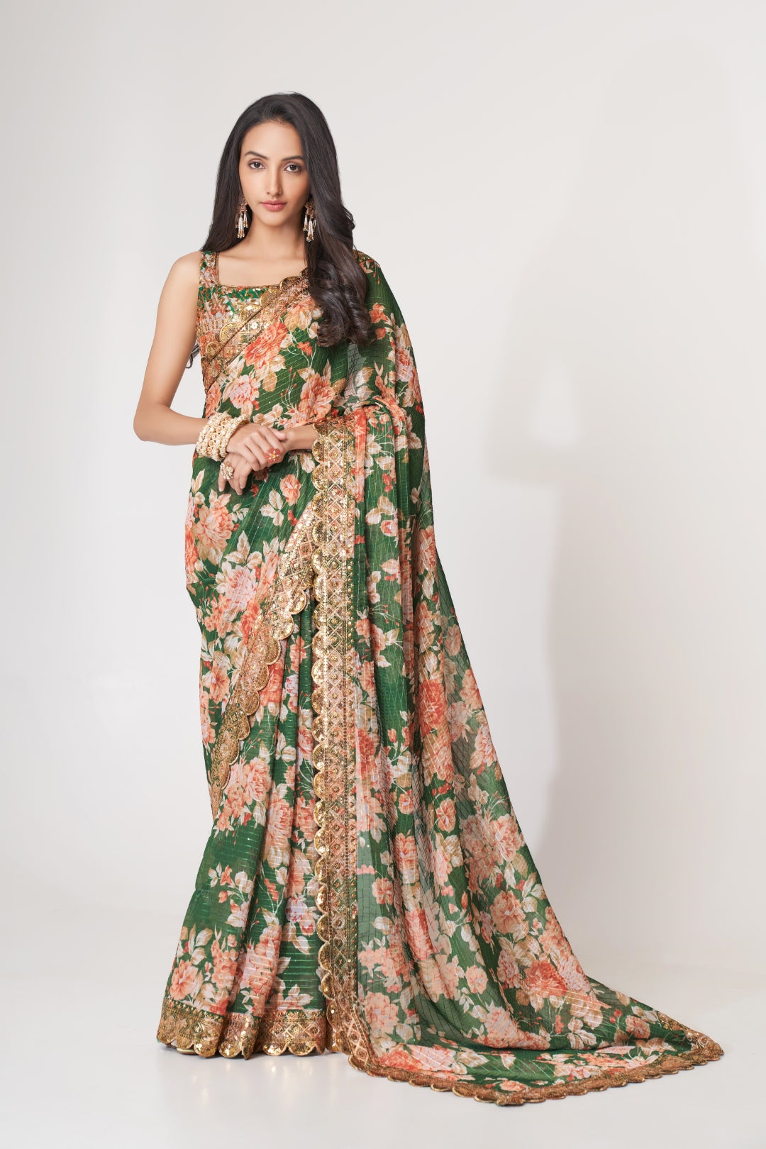 The Enchanting World of Printed Sarees: A Guide for Every Woman 5 The Enchanting World of Printed Sarees: A Guide for Every Woman